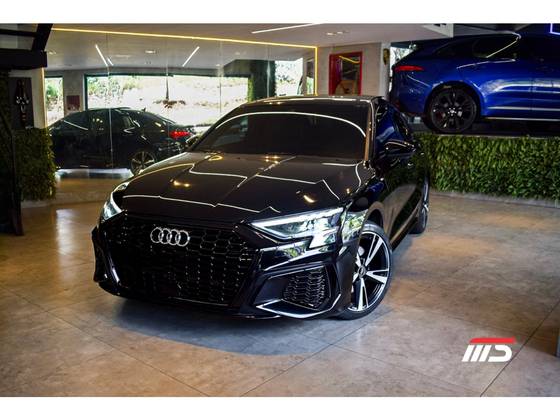 AUDI A3 2.0 40 TFSI MHEV SEDAN PERFORMANCE BLACK S-TRONIC